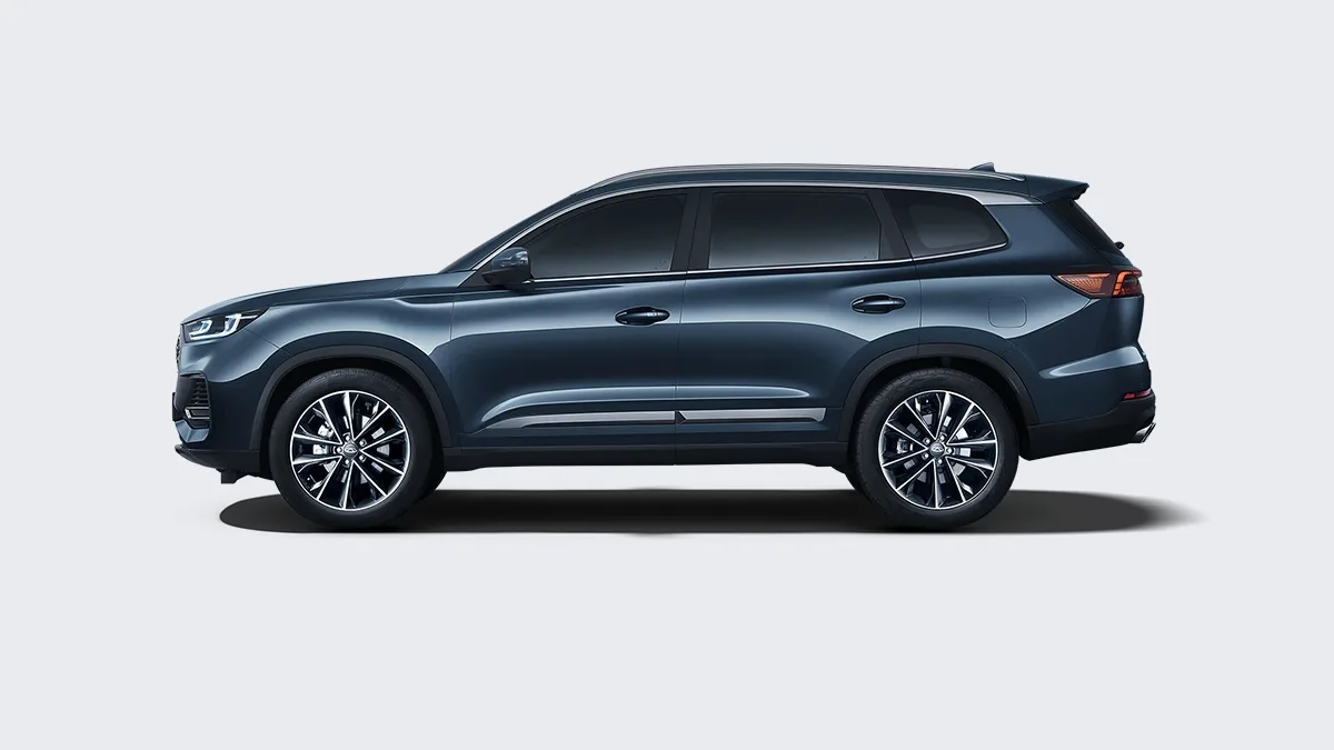 CAOA Chery Tiggo 8 Pro 1.6 TGDI Automático: de lado (azul perolizado)