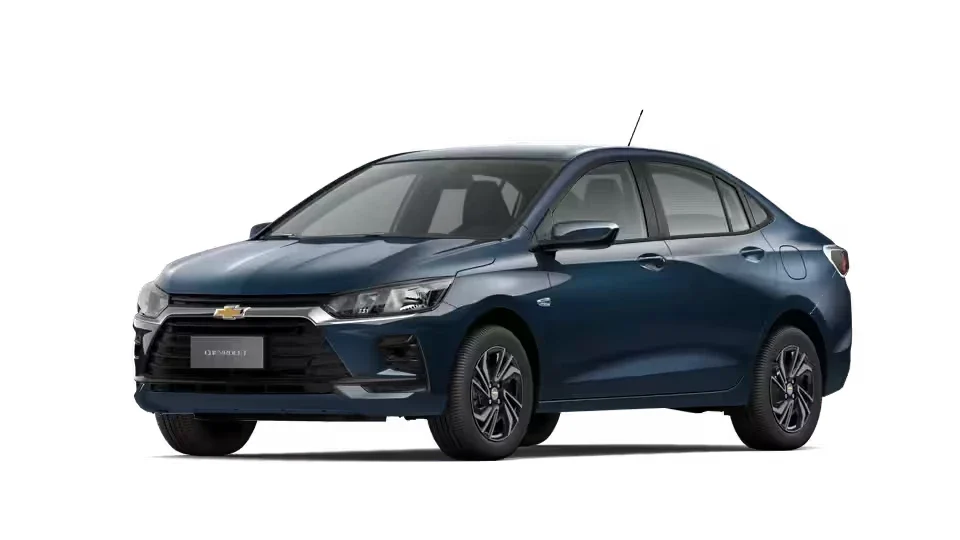 Chevrolet Onix Plus 1.0 Manual: três quartos de frente