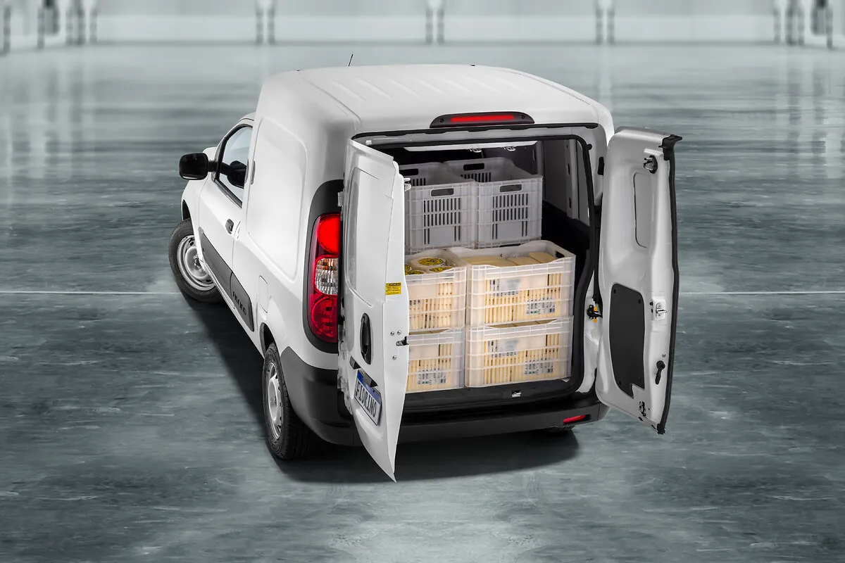 Fiat Fiorino Endurance 1.3 Manual: compartimento de carga carregado
