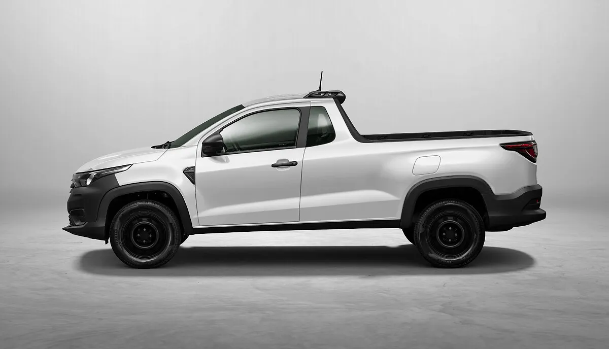 Fiat Strada Endurance Cabine Plus 1.3 Manual: lateral