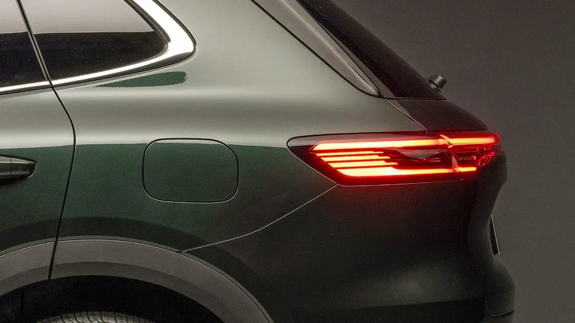 Geely EX5 Pro EM-i Híbrido Plug-in Automático: lanterna traseira, em detalhe