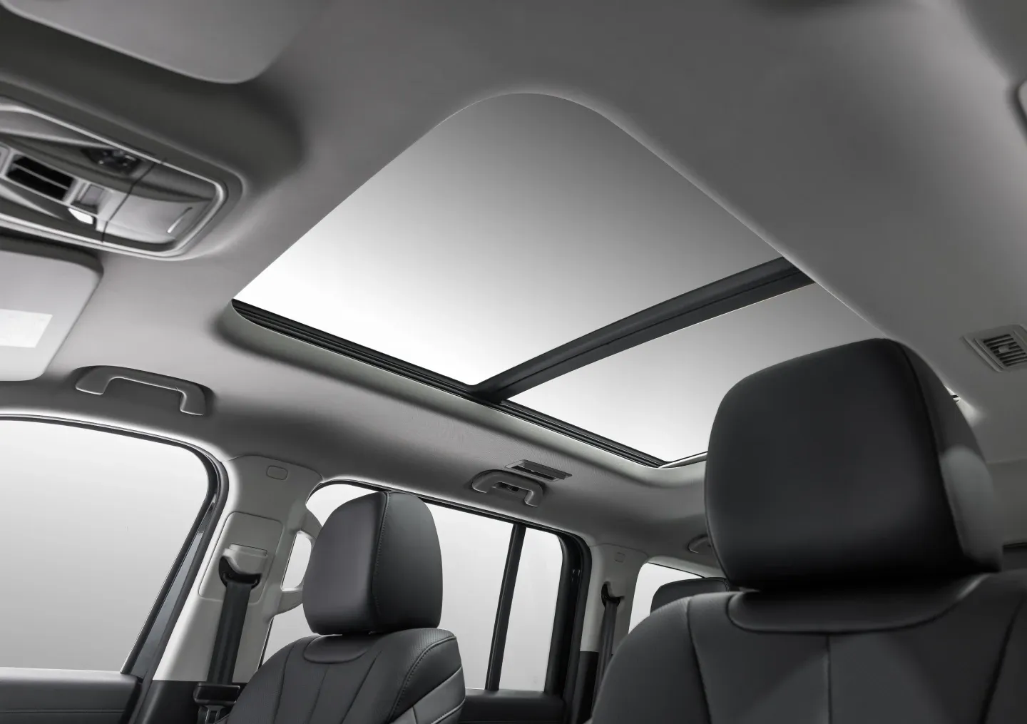 GWM Haval H9 Exclusive 2.4 Diesel Automático: teto solar panorâmico, visto de dentro