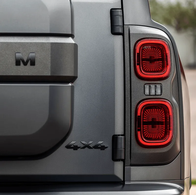 GWM Haval H9 Exclusive 2.4 Diesel Automático: lanterna e emblema 4x4