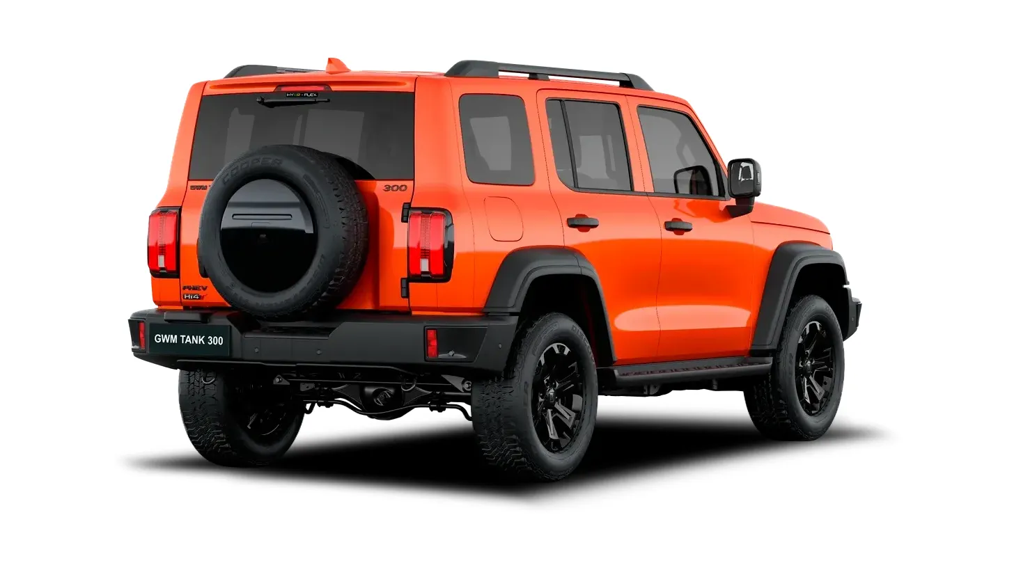 GWM Tank 300 Híbrido 2.0 Turbo Automático: de trás, em três quartos (laranja saara)