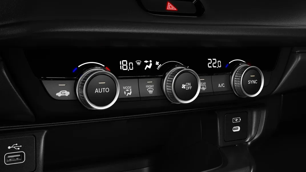Honda HR-V EXL 1.5 Automático: comandos do ar-condicionado digital de duas zonas