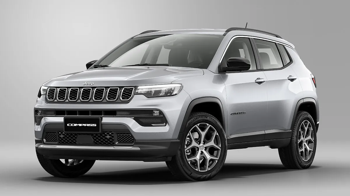 Jeep Compass Longitude 1.3 Turbo T270 Automático: três quartos de frente