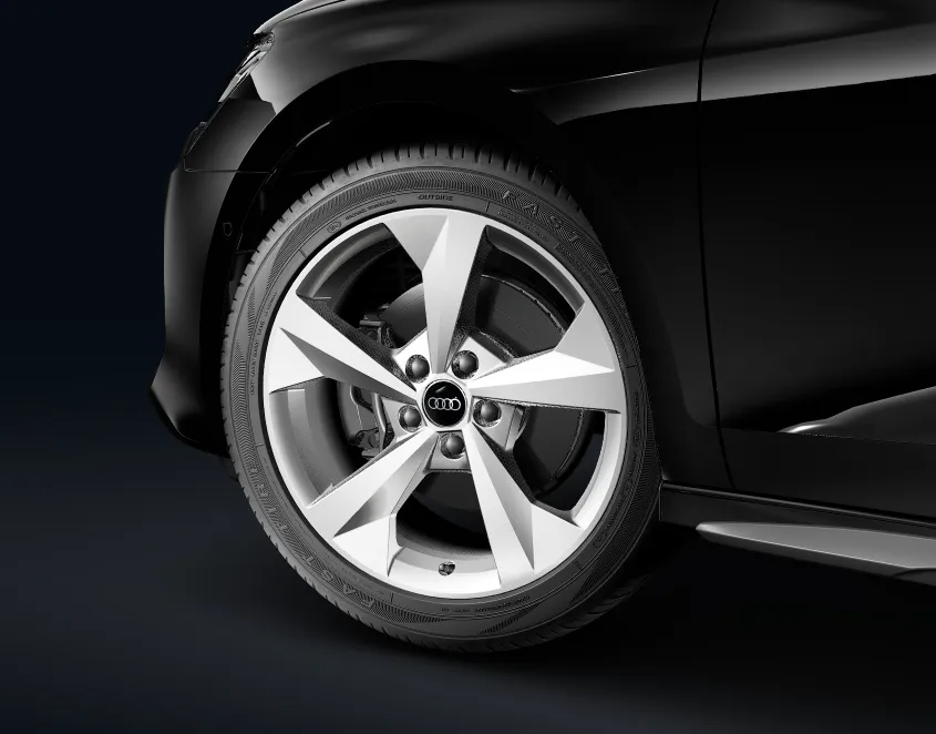 Roda de 18 polegadas do Audi A3 Sedan, em design dinâmico de 5 braços