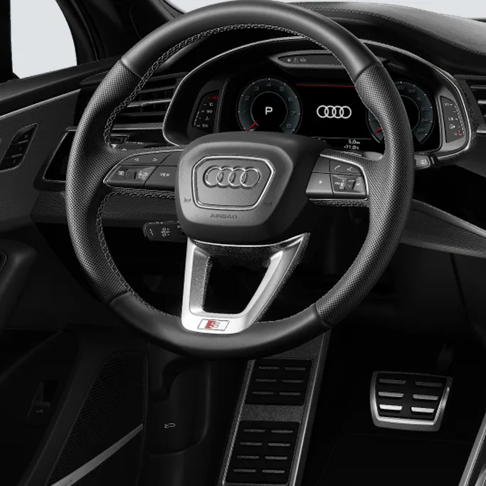 Volante em couro do Audi Q7 com o emblema S