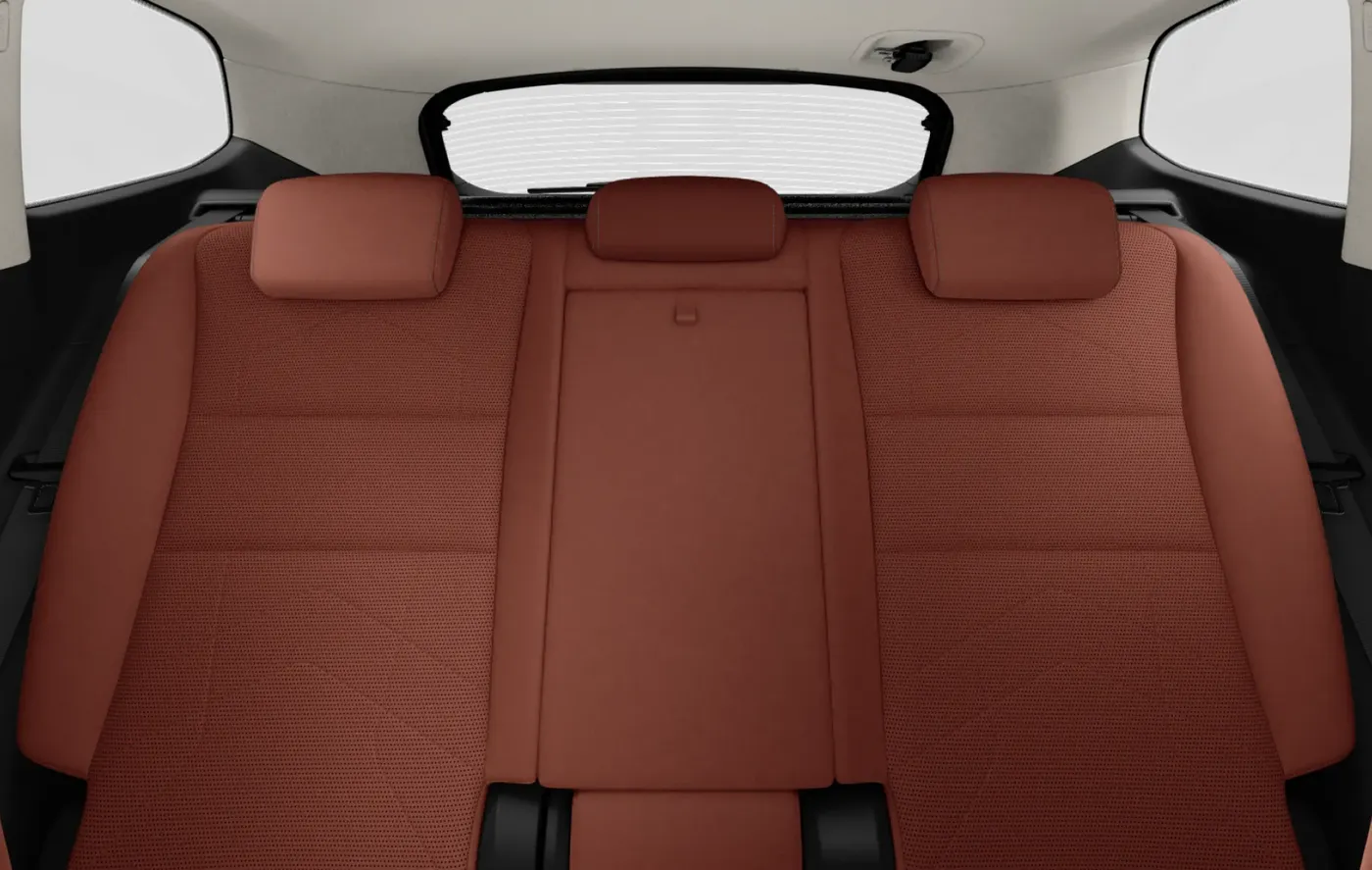 Banco traseiro da BMW X1 no revestimento Castanea
